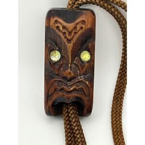 Vintage Maori Tiki Bolo Tie Hand Carved Wood Wooden Inlaid Shell Eyes Moki NZ